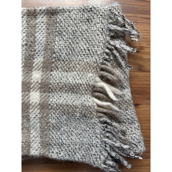 VTG Burberry London Wool Wrap Mini Skirt Y2K Plaid Fringe Quiet Luxury Preppy - Picture 6 of 11